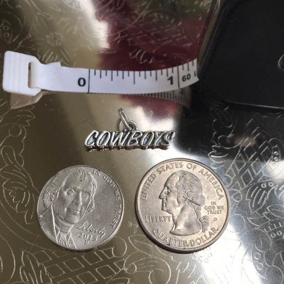 925 Sterling Silver Cowboys Charm - Picture 2 of 3